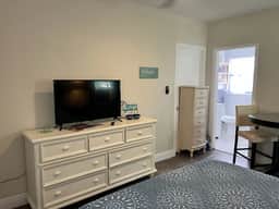 Jasmin Studio Apt 🌟on the Hyde Park, Sarasota, Florida - Image 5