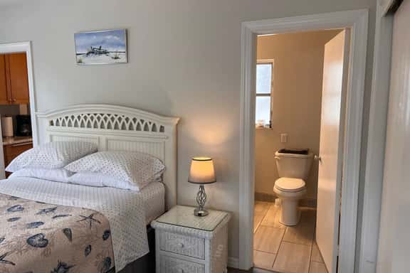 Gardenia studio apt ⭐️ 💐 Southside Village, Sarasota, Florida - Image 1