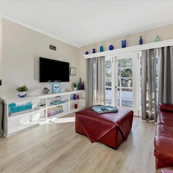 Comfy Coastal King Apt đon the Hyde Park, Sarasota, Florida - Image 1
