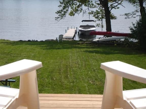 Waterfront Wolfeboro Bird House Cottage - Image 2