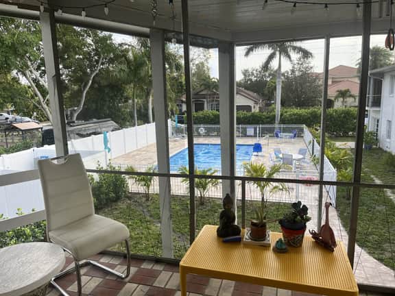 Southside Village Hacienda - Image 3
